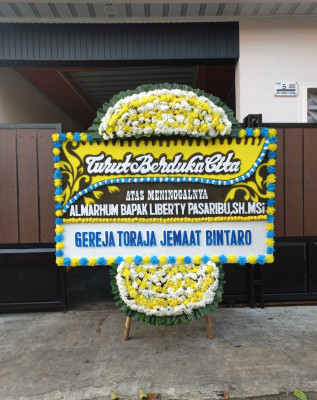 Papan Bunga Duka di Cemplang